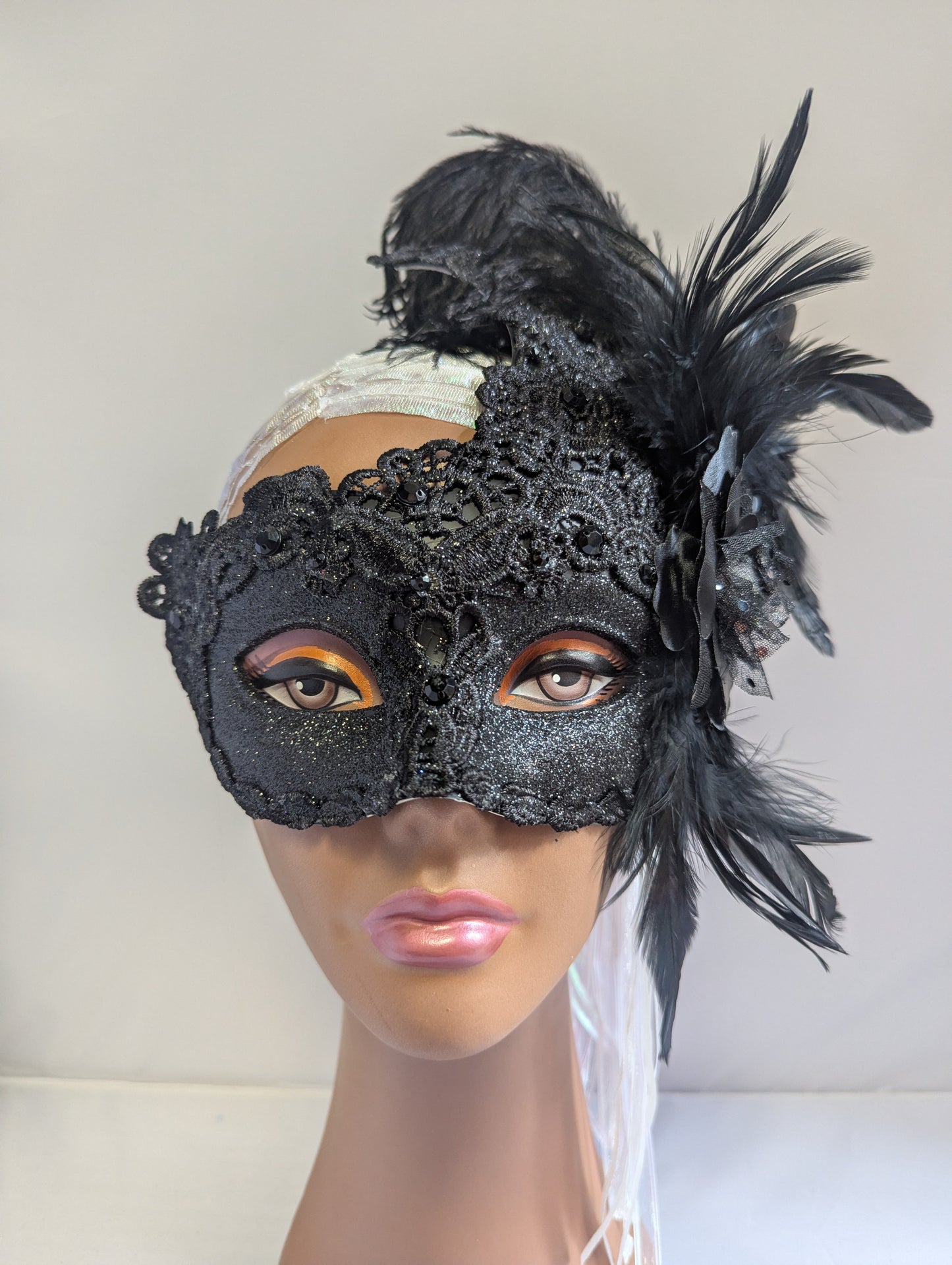 Black Lace Swan with Feathers