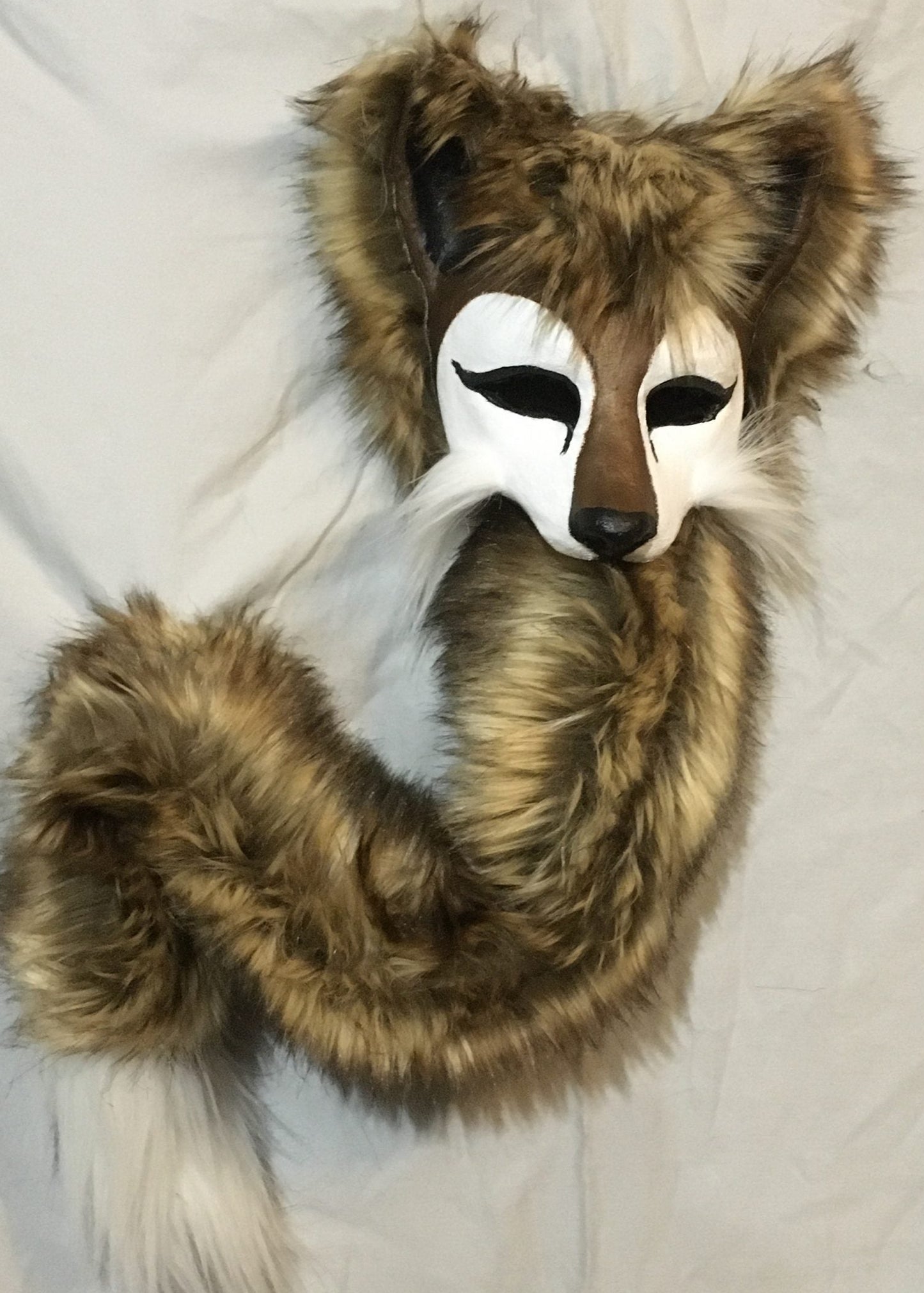 Brown Fox image 0